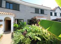 Haus 3 SZ + 2 Terrassen + Garten, max. 8 Monate